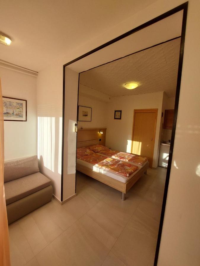 Apartmani Gamboc + Experience And Discounts Umag Exterior photo